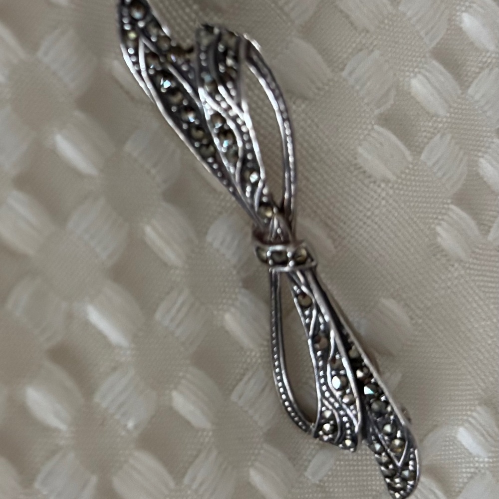 Vintage Marcasite Bow Brooch